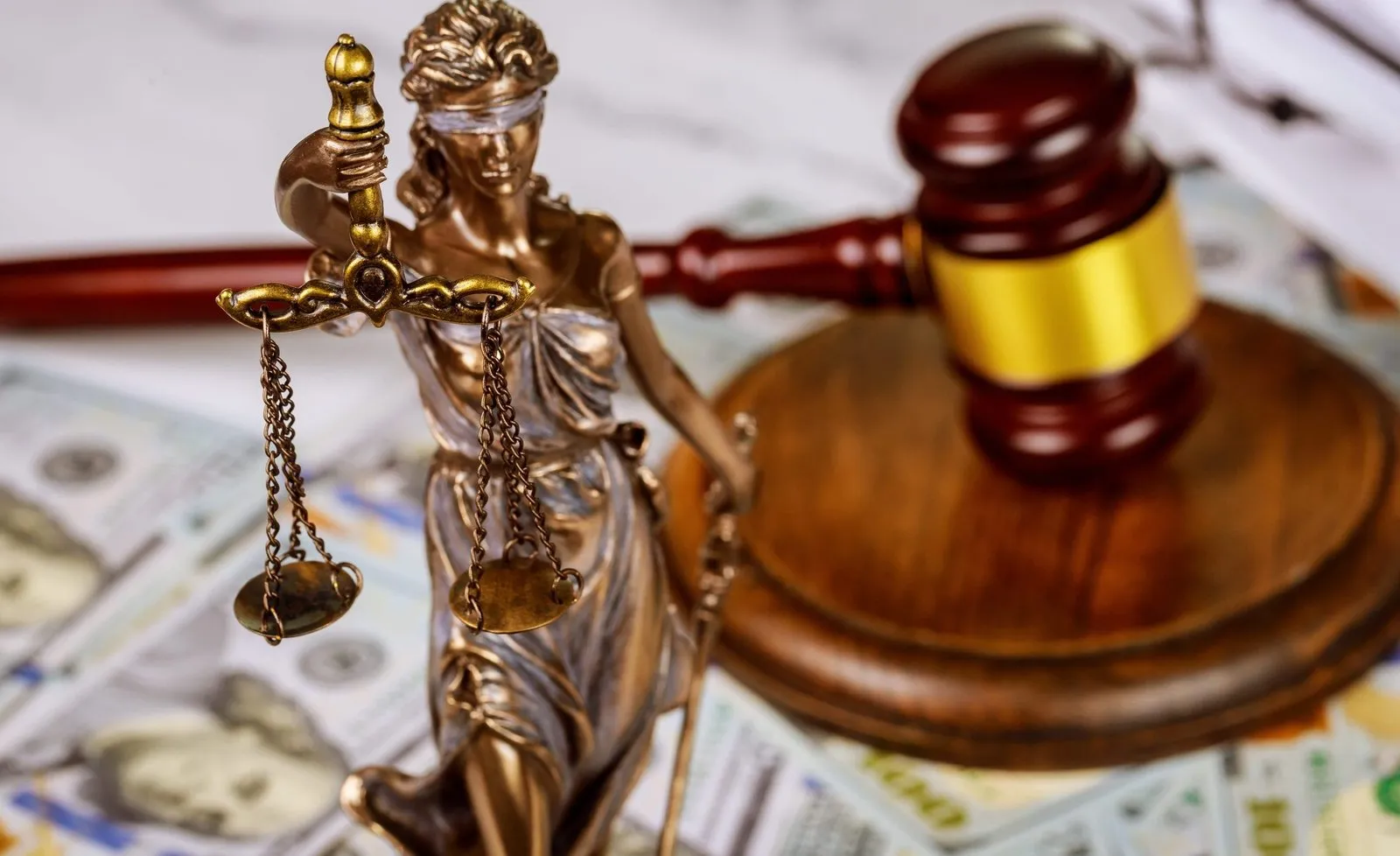 lady law and a gavel personal injury law firm